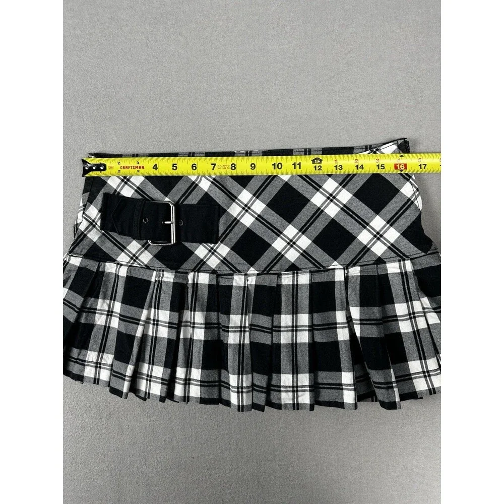 Plaid Pleated Mini Skirt Black White Buckle Sz L Y2K Punk Grunge
